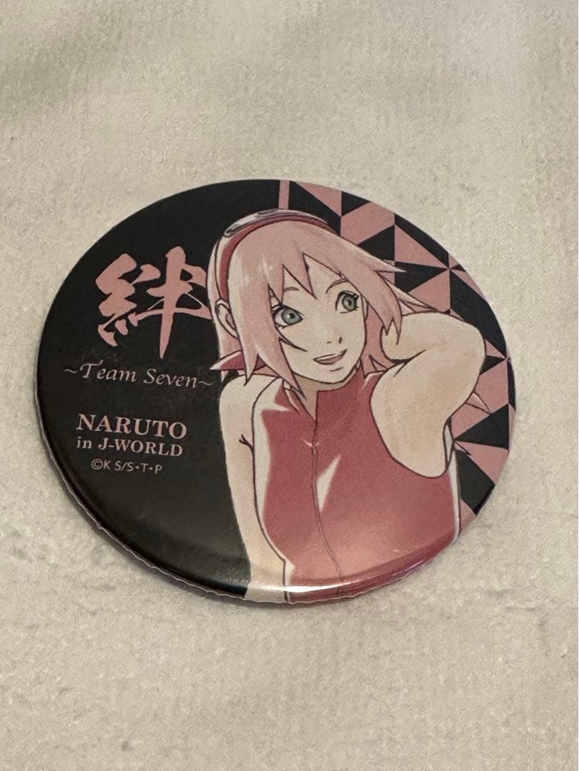 NARUTO J-WORLD 絵巻 絆 缶バッジ 春野サクラ