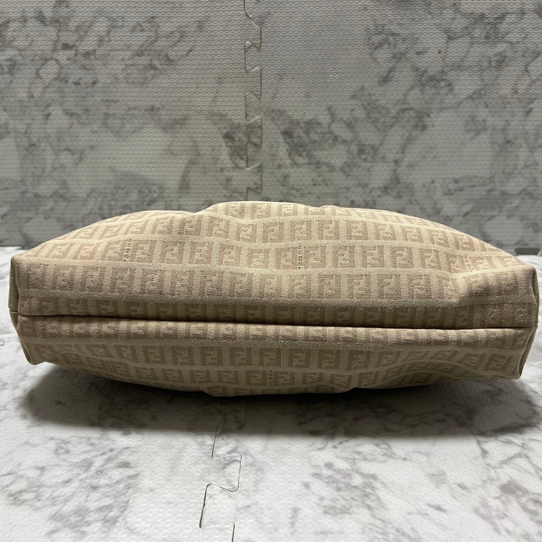 フェンディ シェフバッグ ズッキーノ ワンショルダーバッグ キャンバス レザー