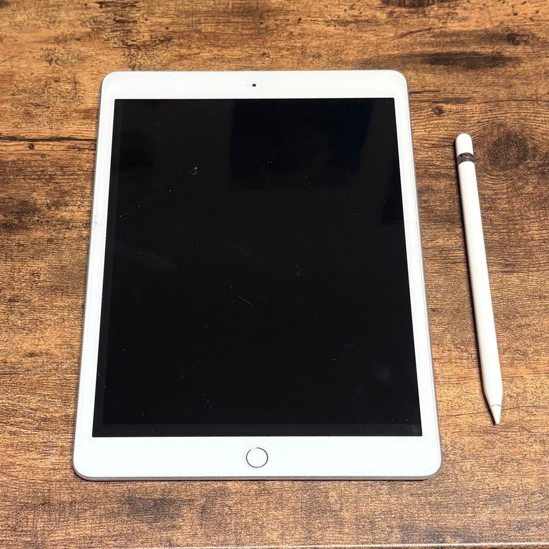 iPad 第8世代 32GBシルバー + Apple Pencil 第1世代 Apple iPad 第8世代 シルバー 32G➕ApplePencil第一世代