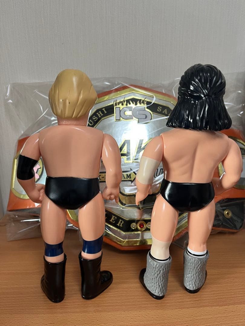 メディコムトイ　ソフビ　ファイティングシリーズ　超獣コンビ　ハンセン、ブロディ