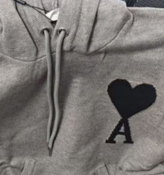 新品 アミパリス Amiparis ニット パーカー M2