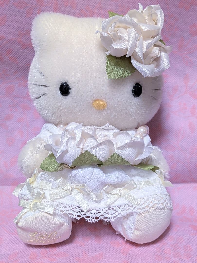 シリアル#120/2000 ハローキティ25周年モヘアドール 2000体