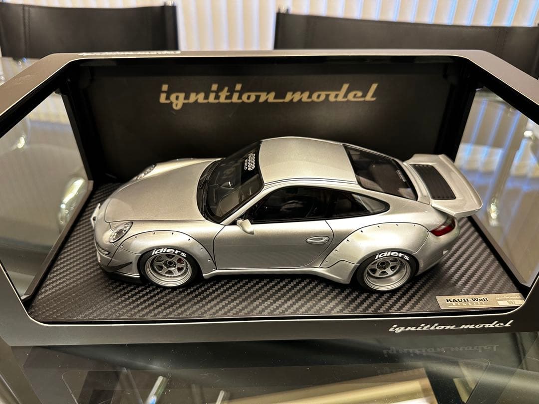 RWB997 Ignition Model シルバー1/18