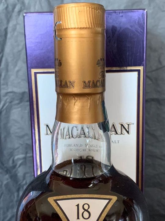 マッカラン18年 旧2017 700ml箱付き