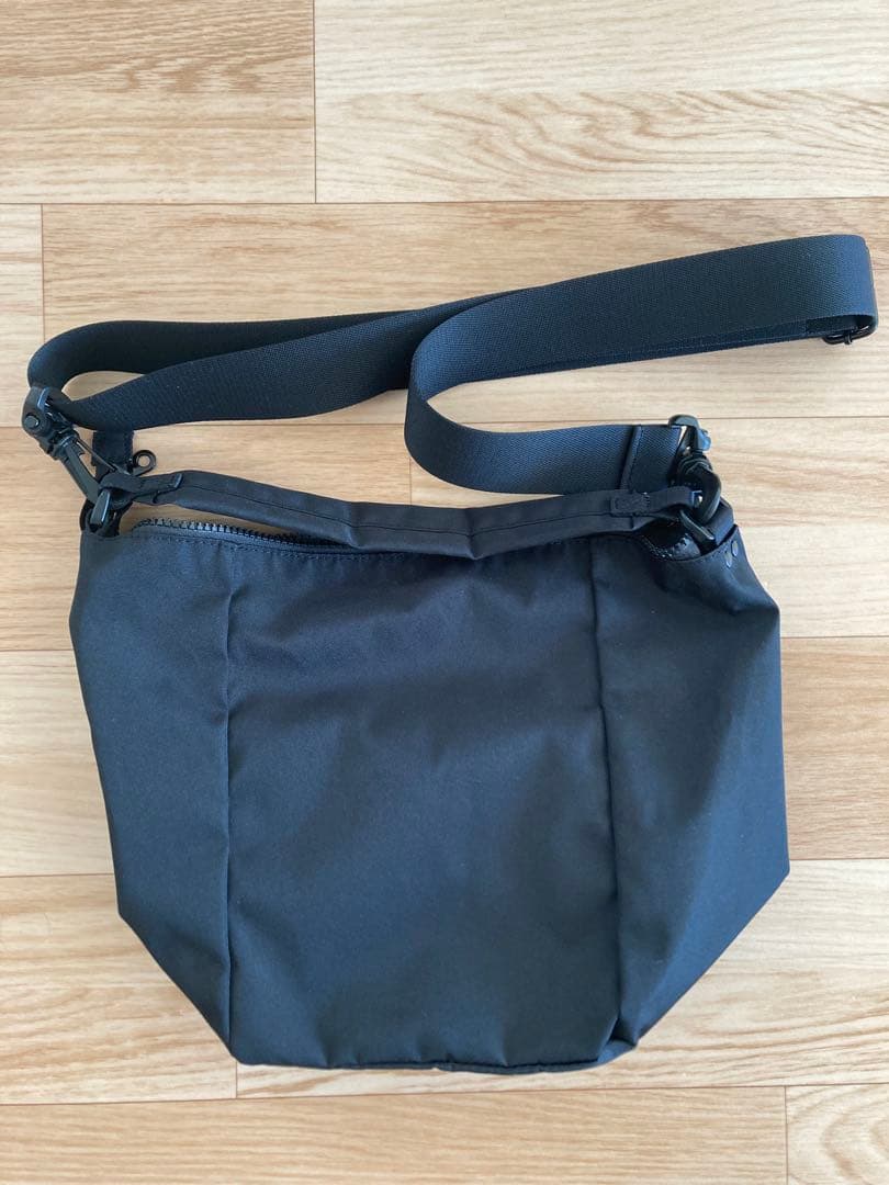 KARRI AMIACALVA 2WAYショルダーバッグ（S）北欧暮らしの道具店