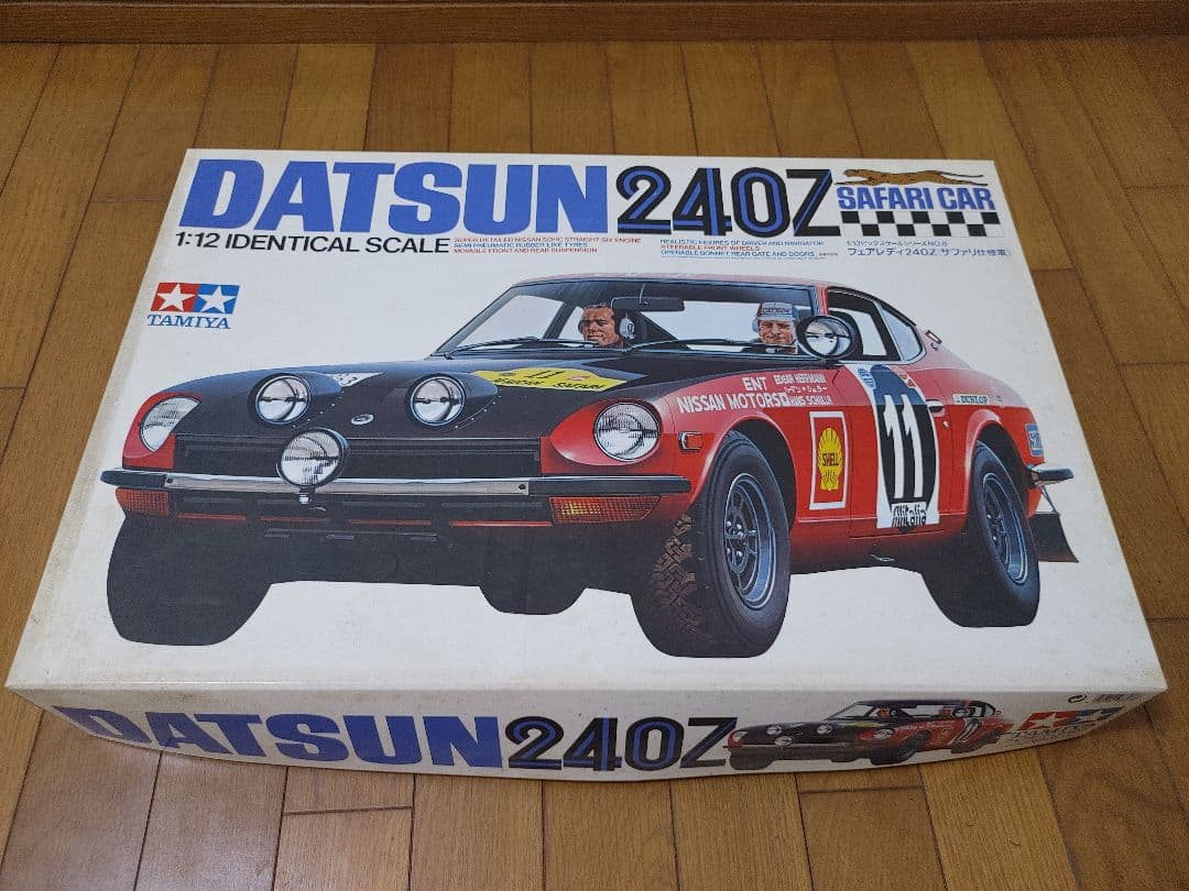 TAMIYA DATSUN 240Z サファリカー 1:12