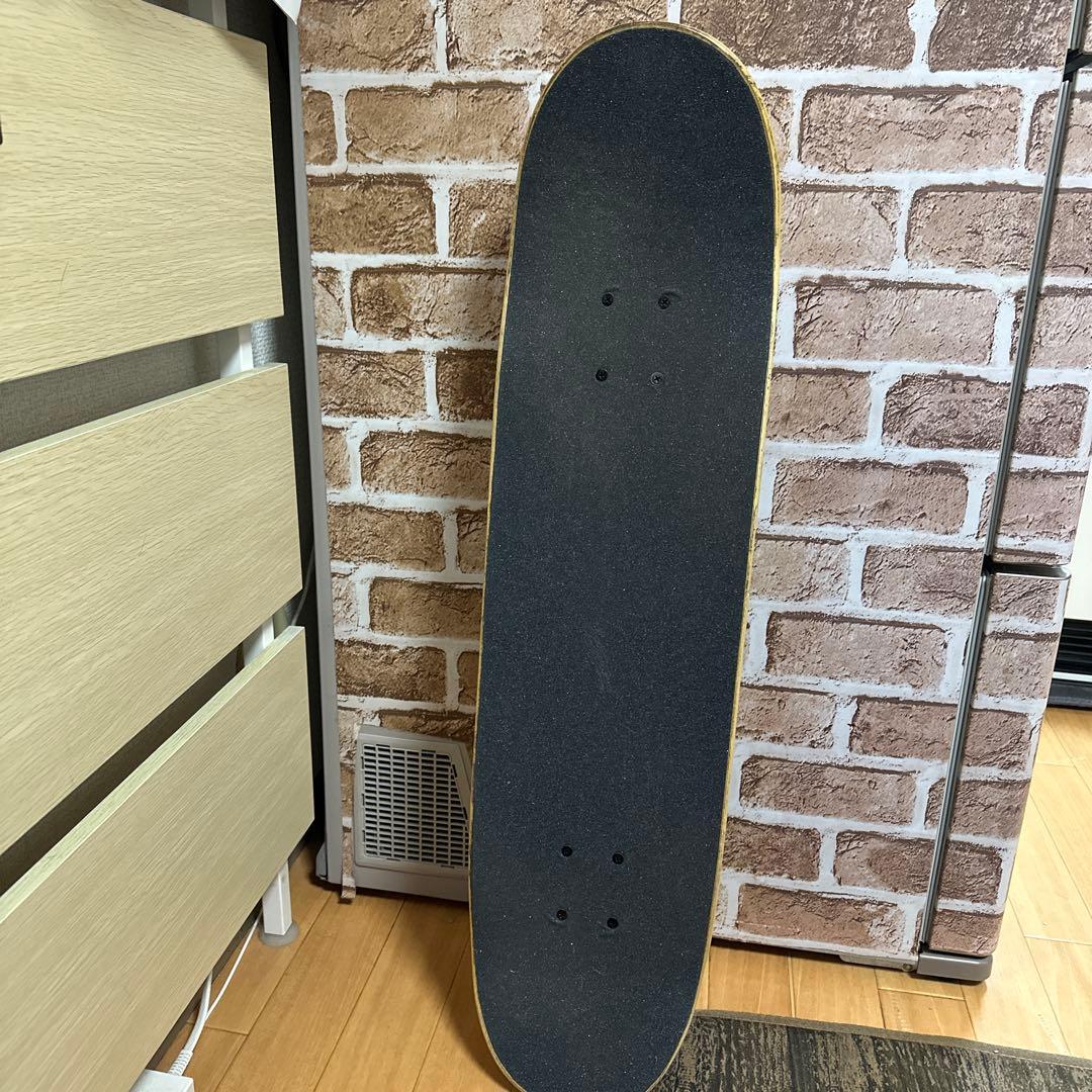 GIRL ハローキティ スケートボード 7.75