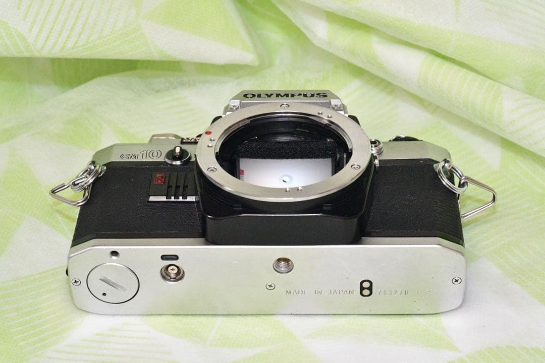 お値下げ中《動作品》OLYMPUS OM-10+50/1.8標準レンズ付a322