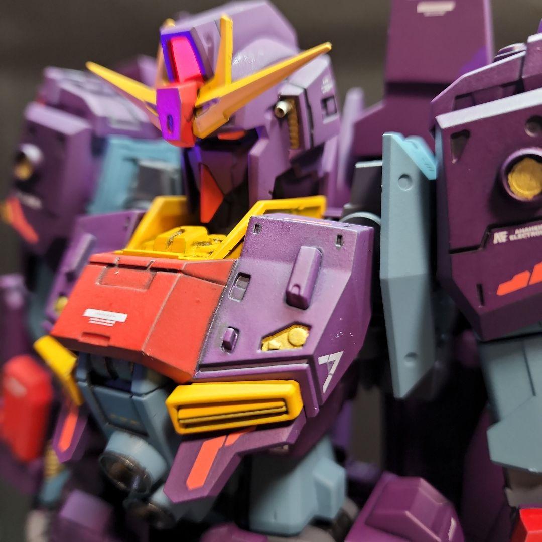 フ*ー様 海外製プラモ 1/72 Z(サイコガンダムmk-IIカラー)