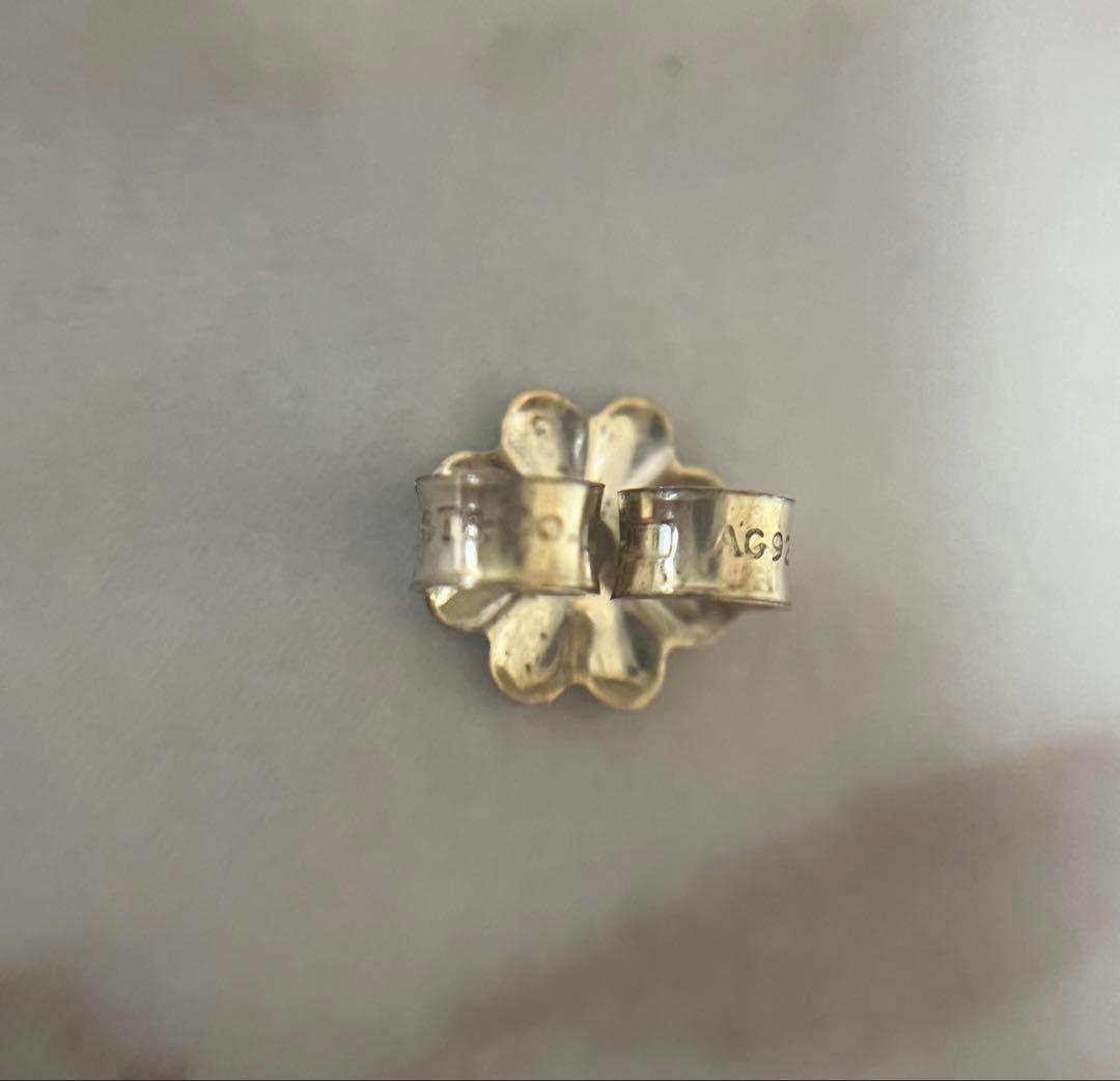 ティファニー Tiffany インフィニティ ピアス 無限 シルバー925 - メルカリ