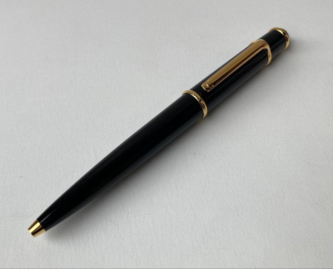 カルティエ ディアボロドゥ ブルーカボション ブラックコンポジット