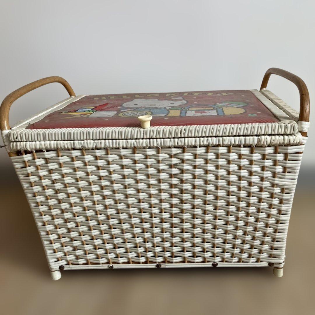 サンリオ ハローキティ バスケット 箱 昭和 レトロ 収納 レア