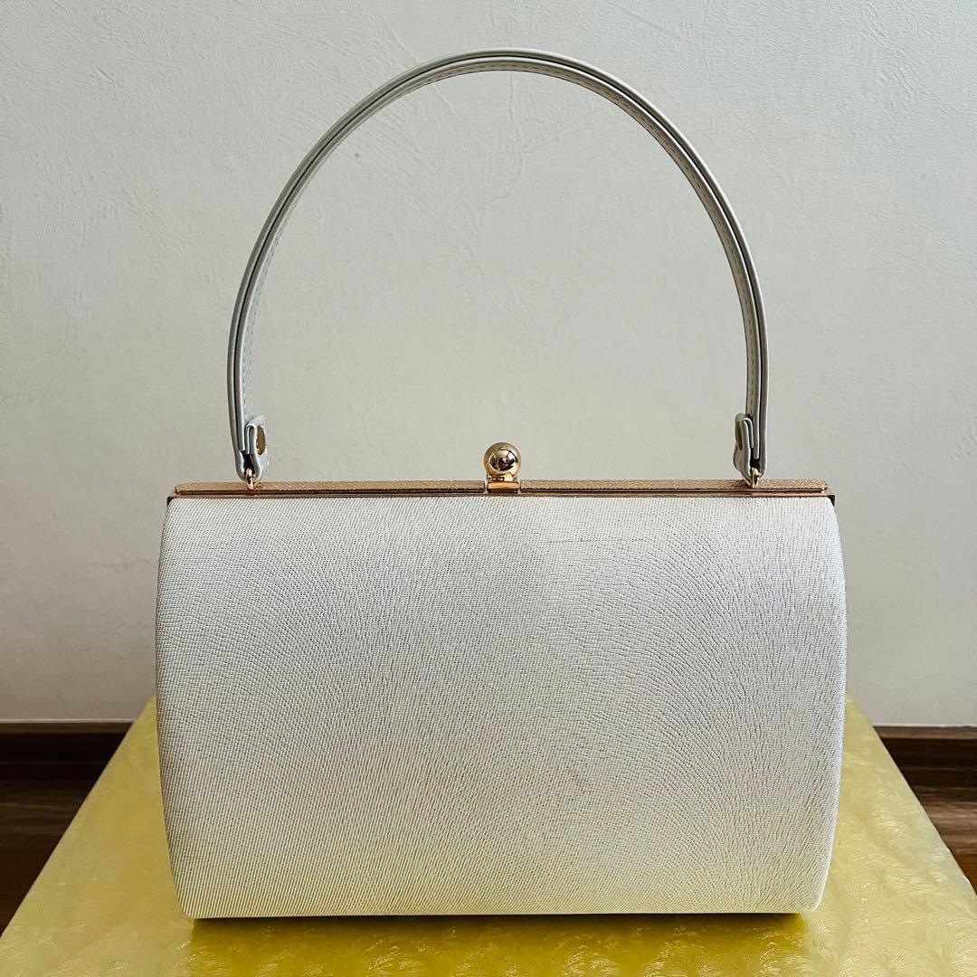 【未使用品】礼装用草履バッグ　結婚式　黒留袖 フォーマル　Mサイズ