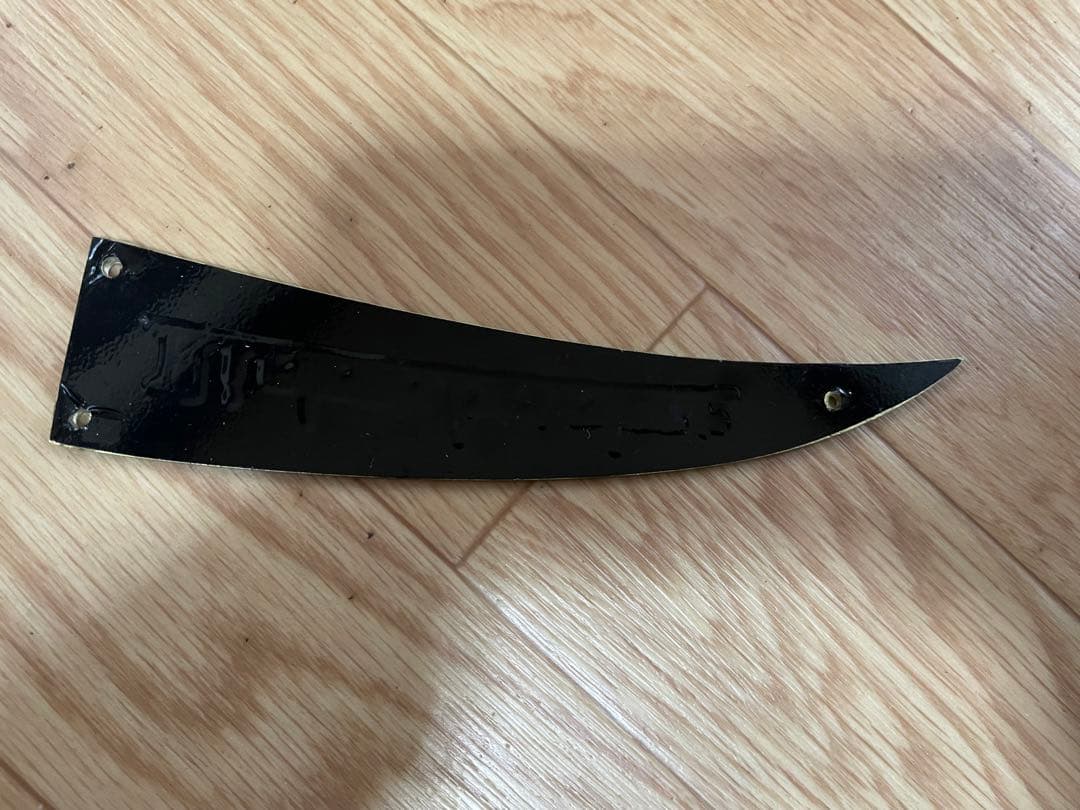 Rickenbackerオリジナルネームプレート（ゴールド）