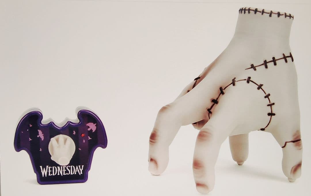 ラジコン ウェンズデー アダムス シング アダムスファミリー ハロウィン