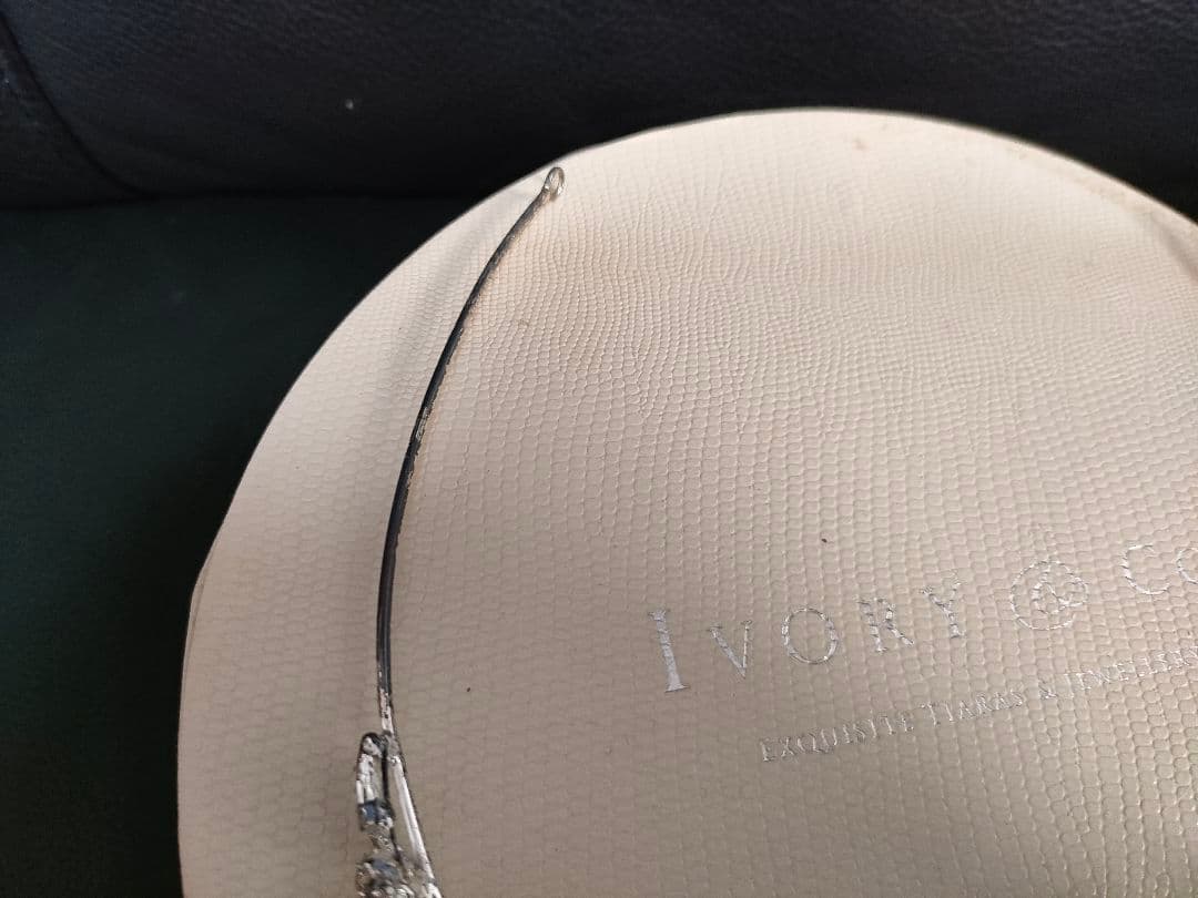 Ivory＆Co. ティアラ