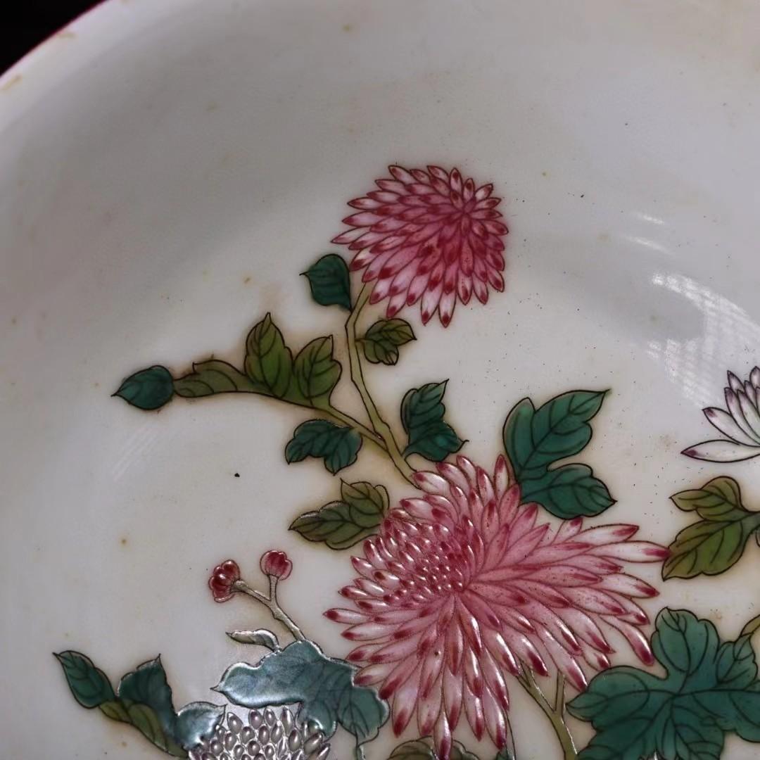 中国古美術・珍蔵粉彩・胭脂紅釉の碗・陶磁器・置物・純手描き・彩絵