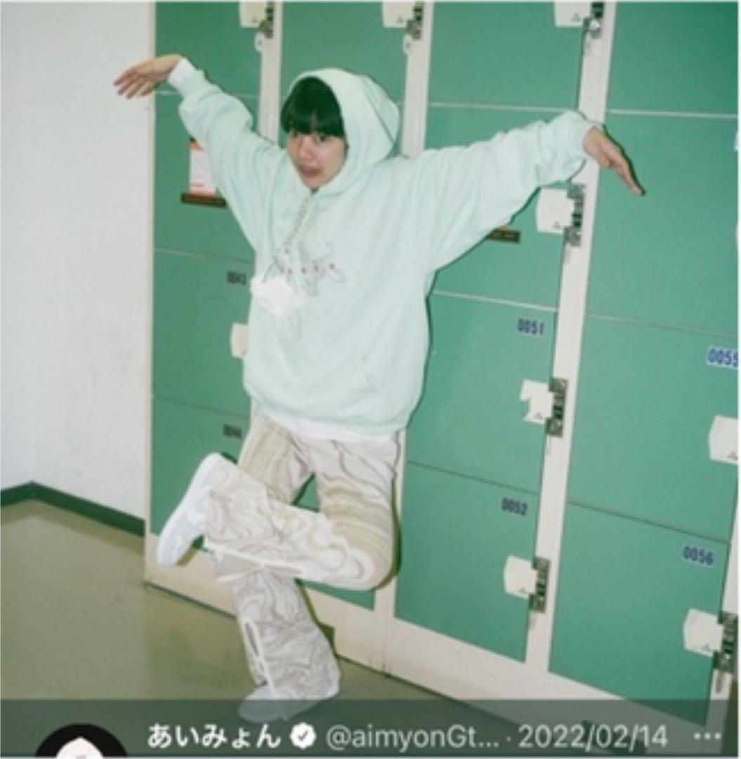 新品未使用 あいみょん着用おそろいスウェット トレーナー ホワイト L