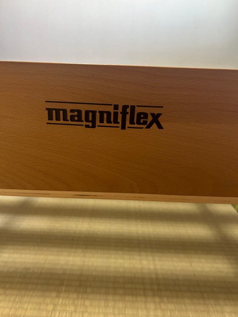 magniflex 木製 ベッドフレーム シングルサイズ