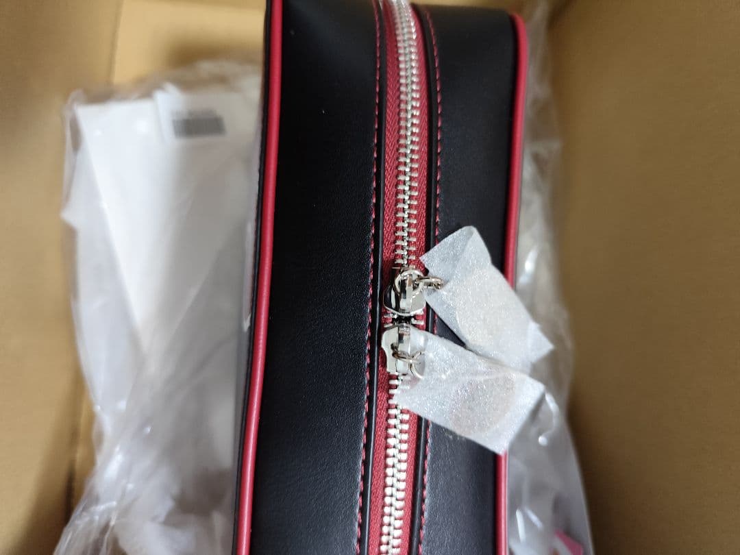 『NARUTO-ナルト- 疾風伝』コラボ 「うちはイタチ」 ショルダーバッグ