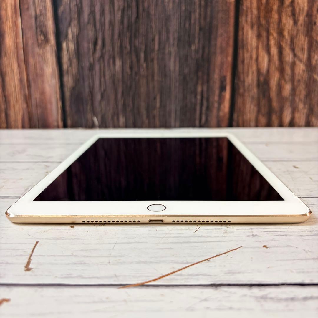 Apple iPad Air 2 64GB ゴールド 本体 充電器付 - メルカリ
