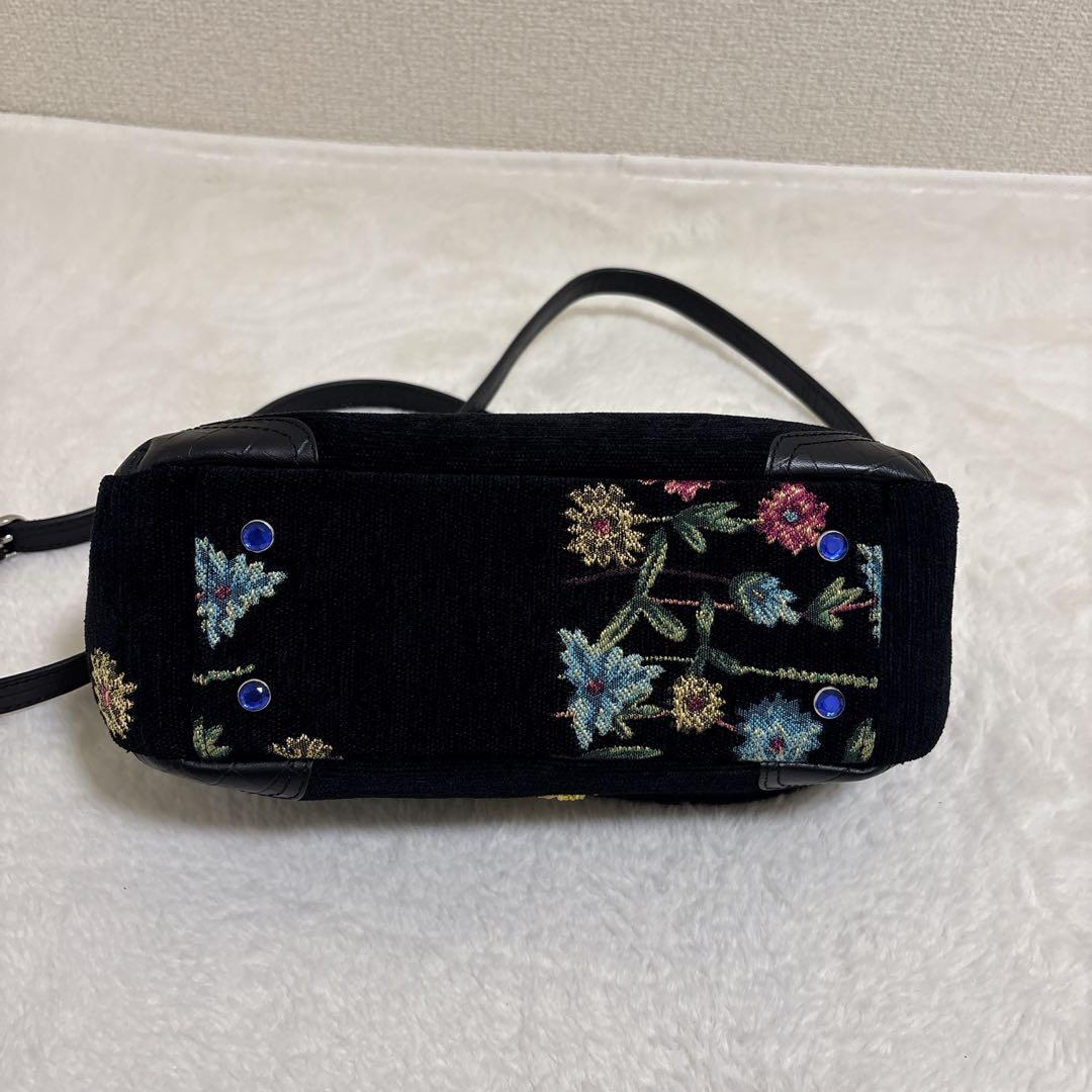 Think Bee! スパンコール フラージェビーズ ショルダーバッグ 刺繍