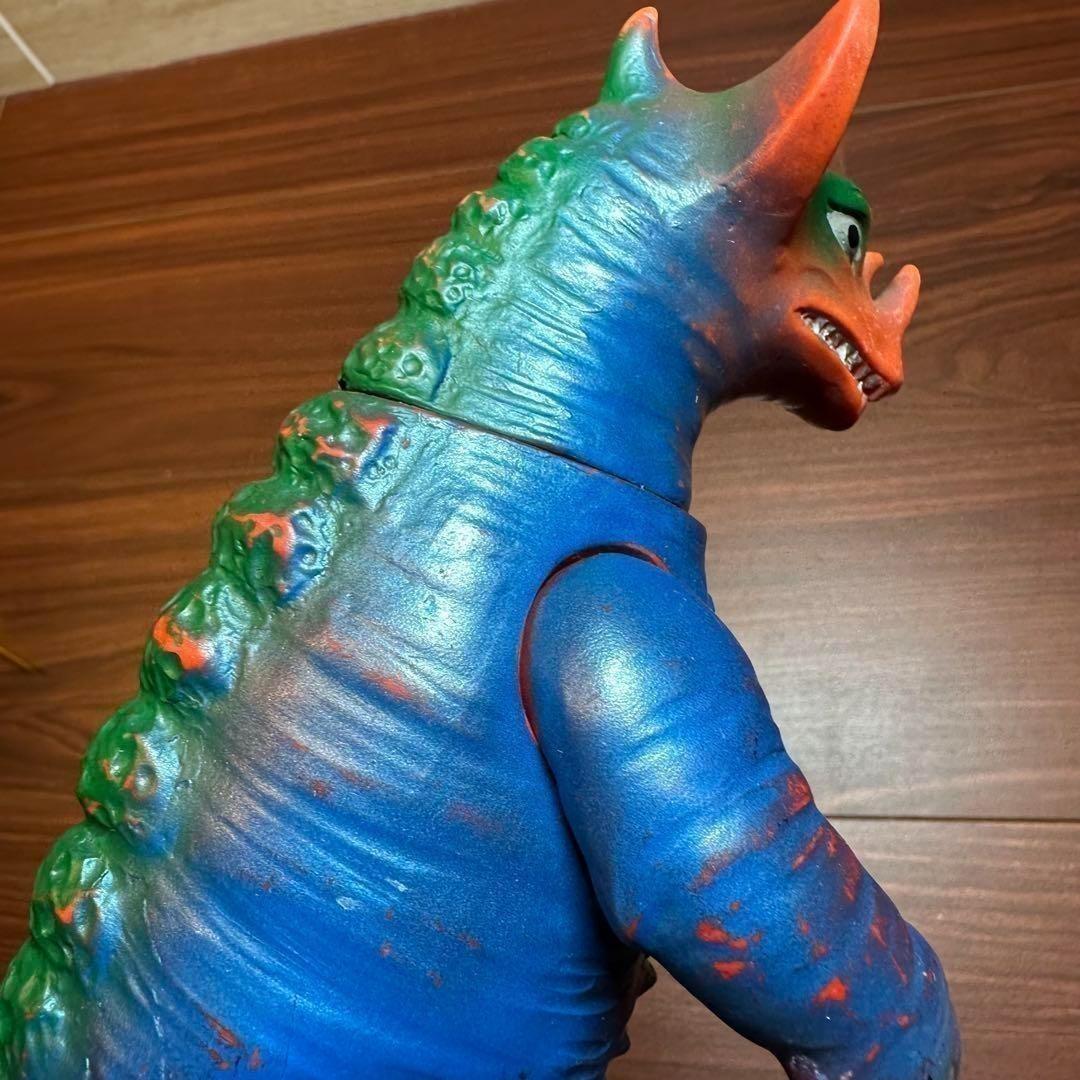 ゴモラ パチ 無版権 ソフビ 1460 - メルカリ