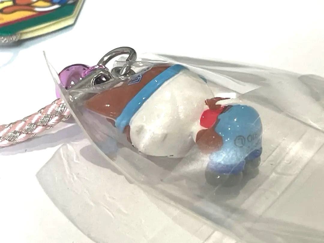 ご当地キティー ストラップ 根付け ラグナシア限定 HELLO KITTY