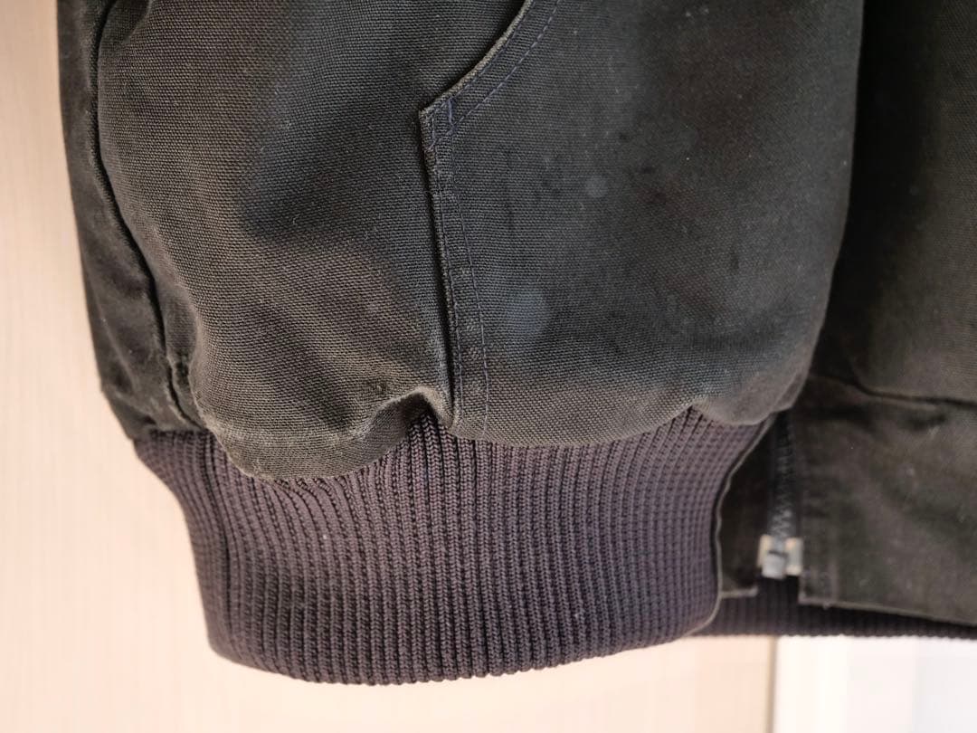 M*.様 Carhartt フード付きブラックジャケット