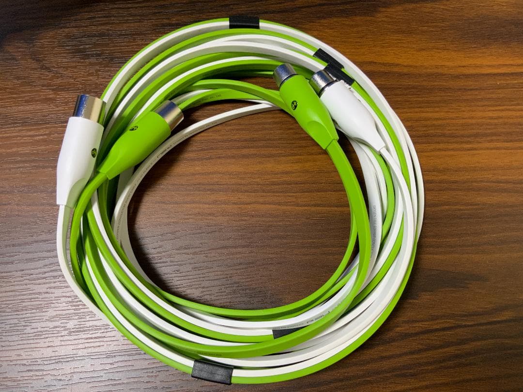 GENELEC 8010Aスタジオモニタースピーカー ペア（箱アリ）