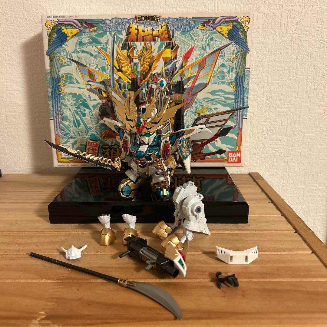 シアルフィ　初代大将軍　四代目大将軍