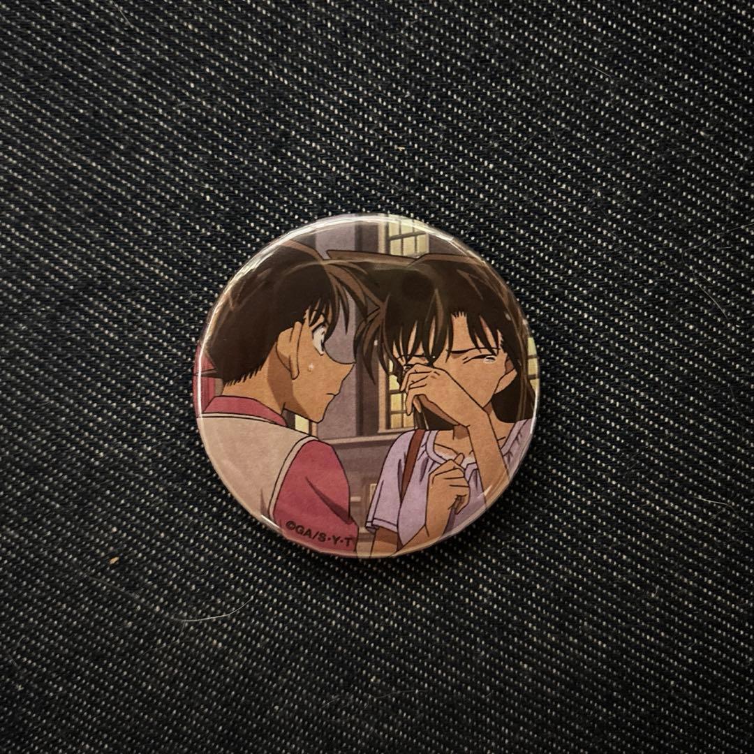 名探偵コナン 工藤新一 毛利蘭 缶バッジ ソラマチ 日テレ屋 - メルカリ