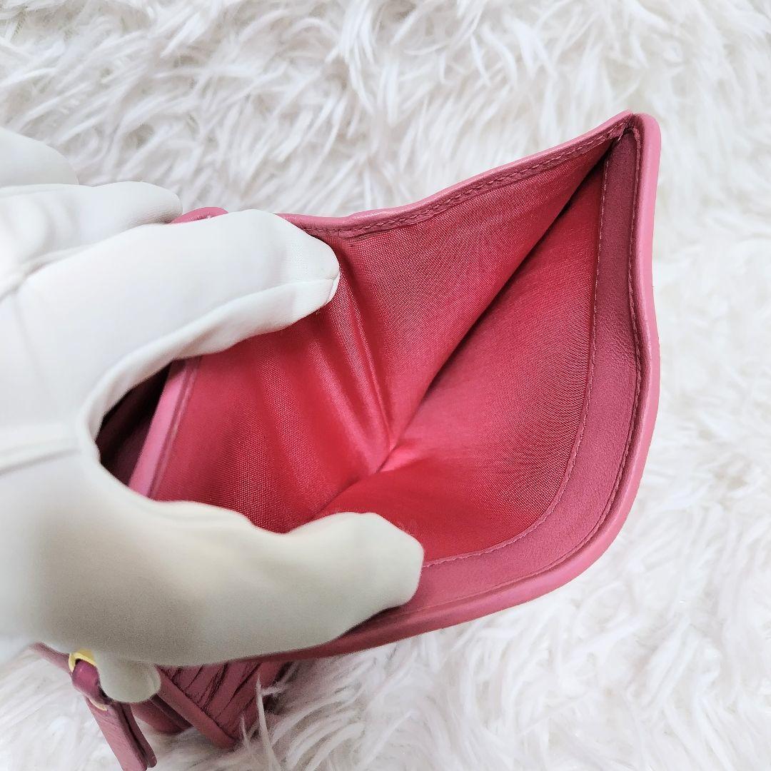 レア美品✨ミュウミュウ◇RFIDミディアムコンパクト二つ折り財布　ピオニーピンク