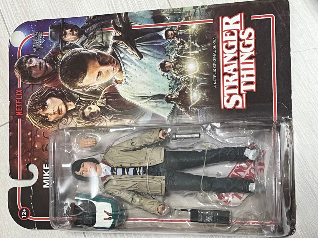 Stranger Things マクファーレントイズ イレブン&マイク