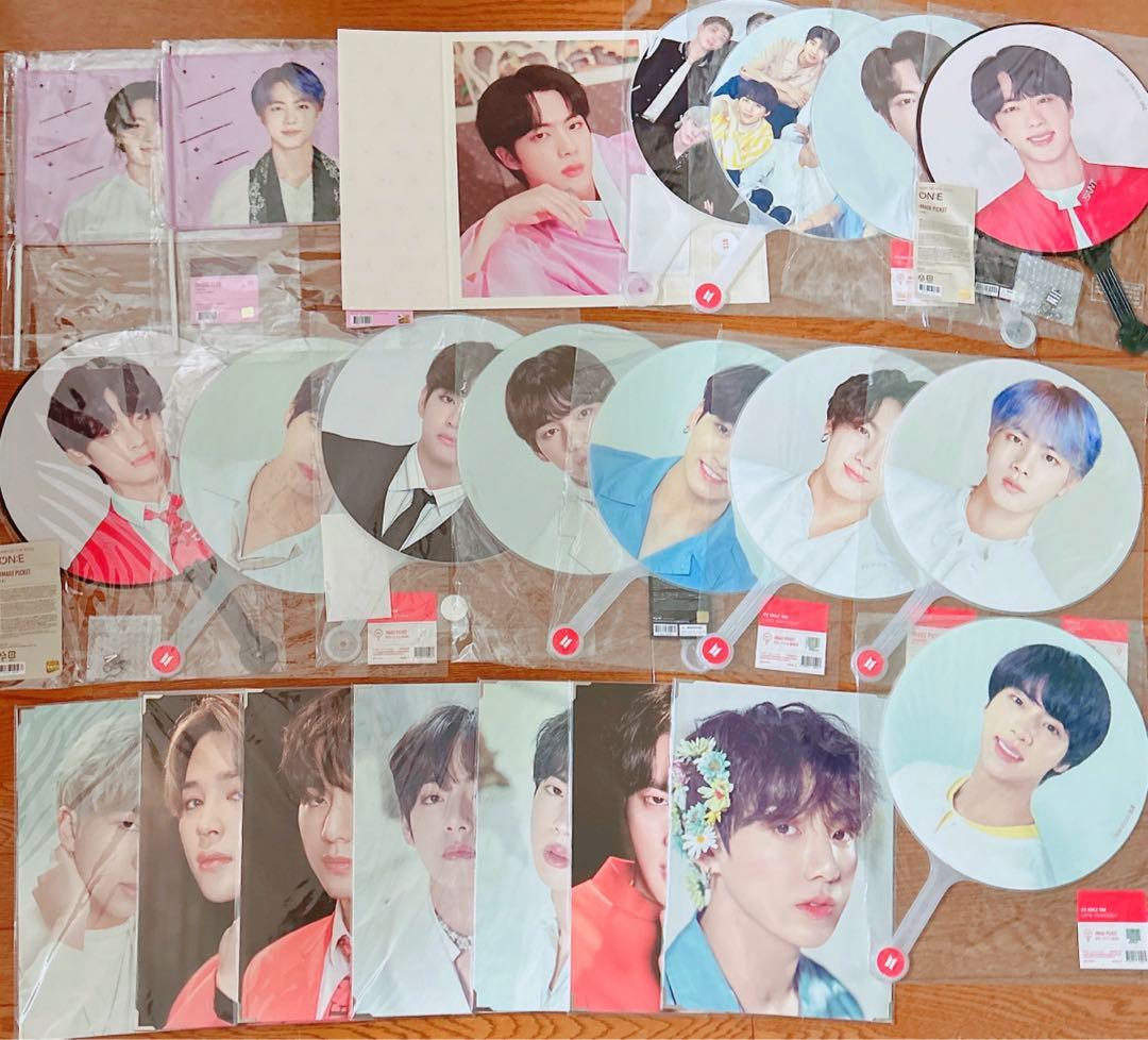 ジョングクうちわ . フラッグ . プレミアムフォト11点まとめ売り