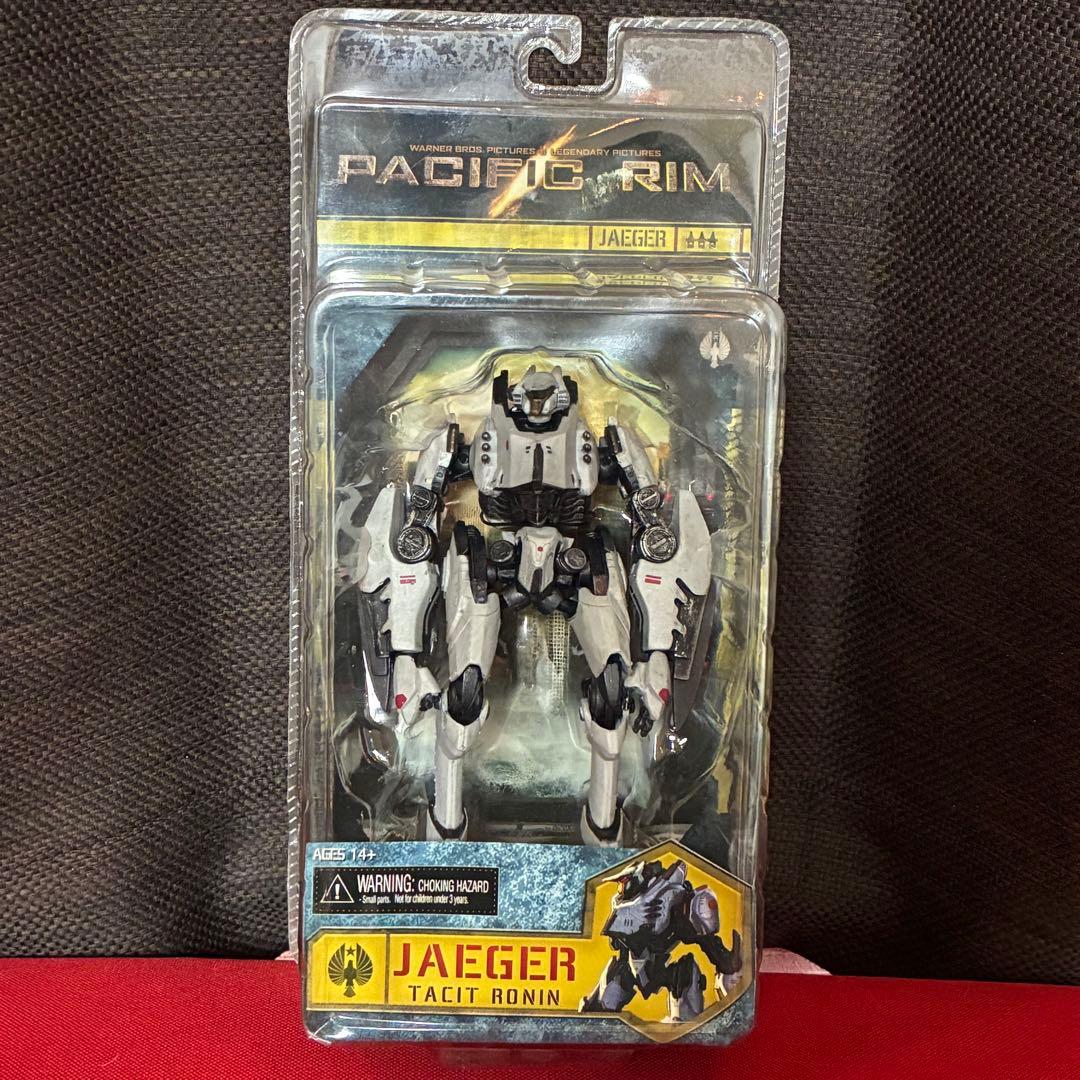 パシフィック・リム GIPSY DANGER TACIT RONIN セット