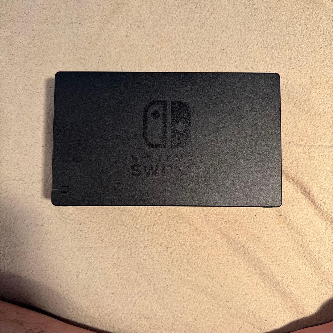 Nintendo SwitchとHORIのコントローラー