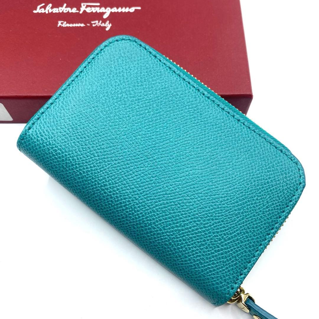 新品未使用】 フェラガモ ジッピーコインパース ターコイズ ダブル