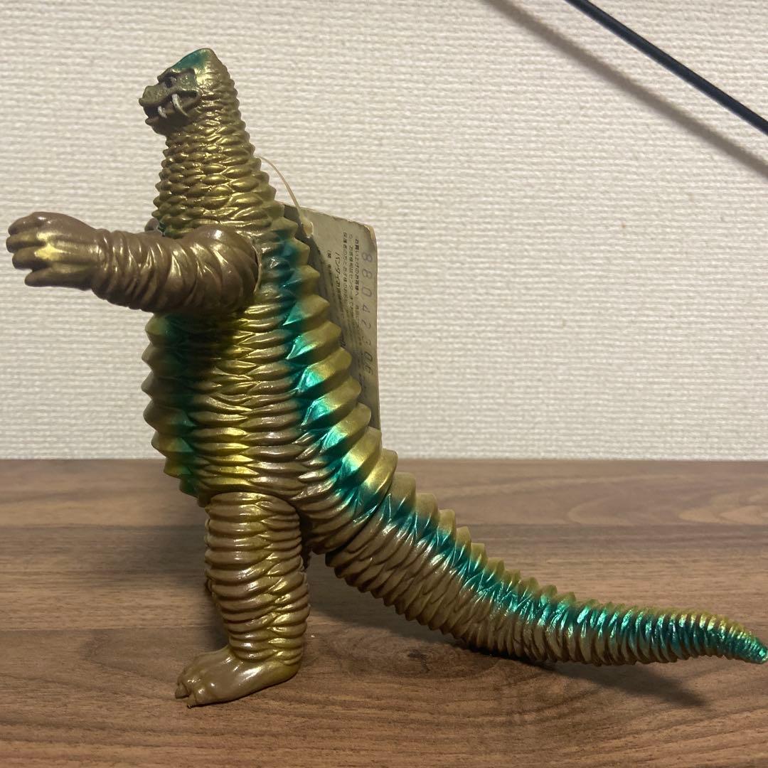 ウルトラ怪獣ソフビ　レッドキング　3個セット