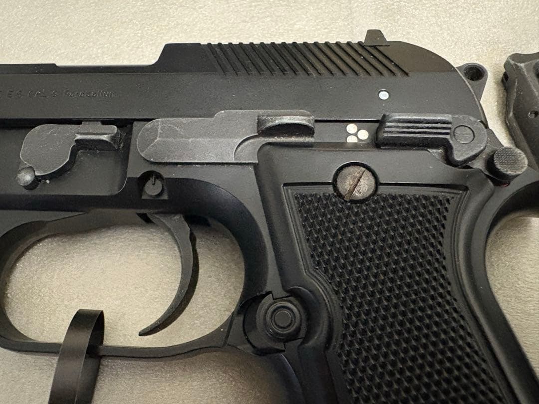 東京マルイ製　M93R 電動ガン マガジン3本付き