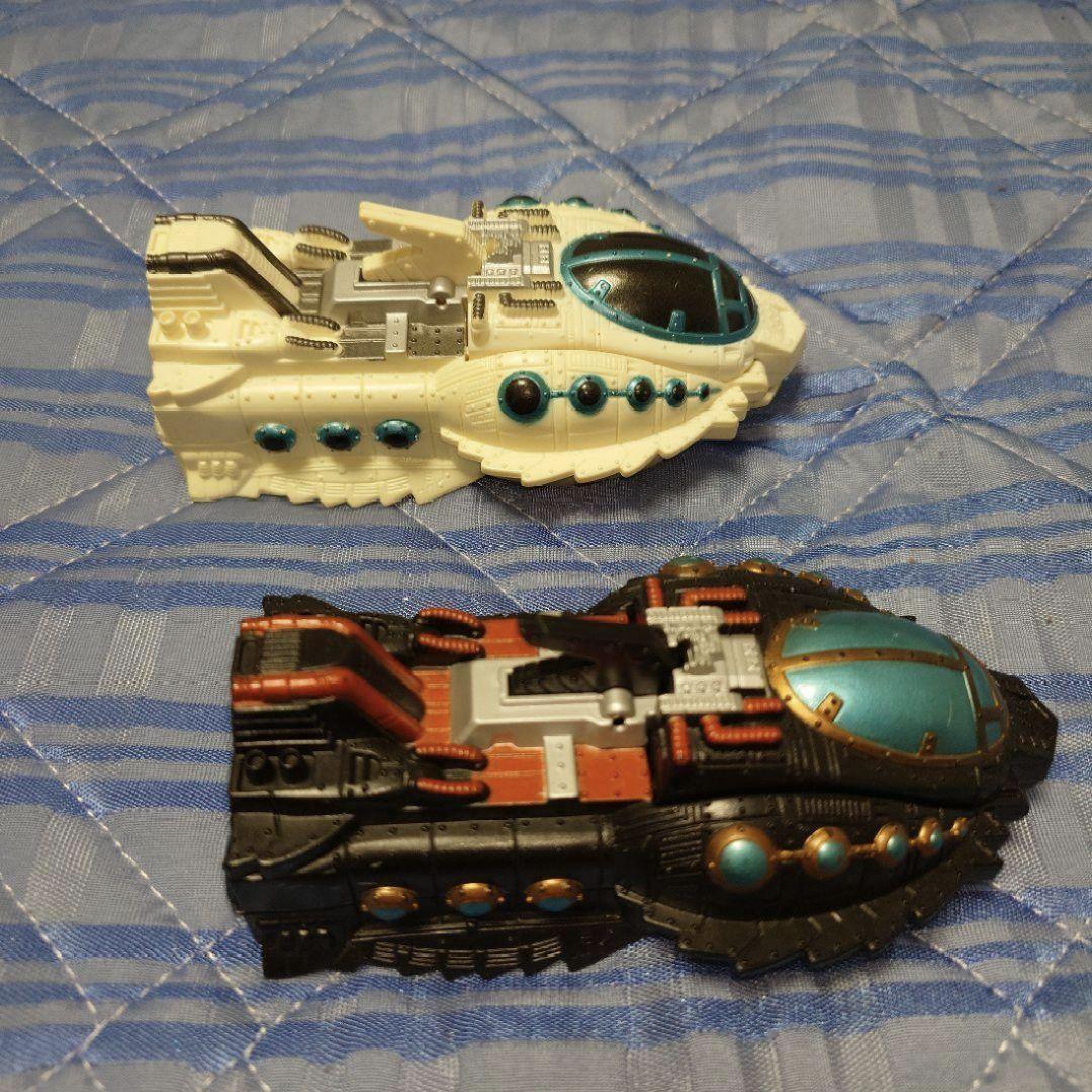 FROM JAPAN公式アカウント01　フィストエイリアン　シューター