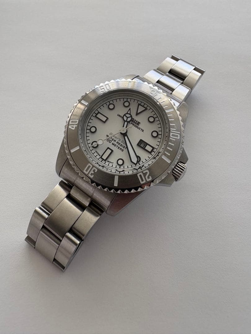 UNIVERSAL PRODUCTS.×VAGUE WATCH CO 箱&余コマ