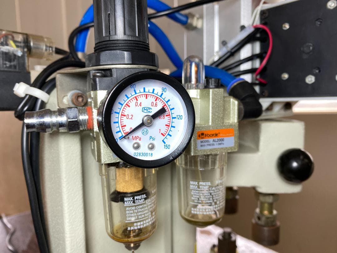 エアー式はと目打ち機 モデルNO-SMM-02-100 - メルカリ