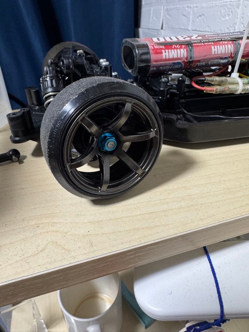 レッド 86型ラジコン 完成品 バッテリー以外全て付属