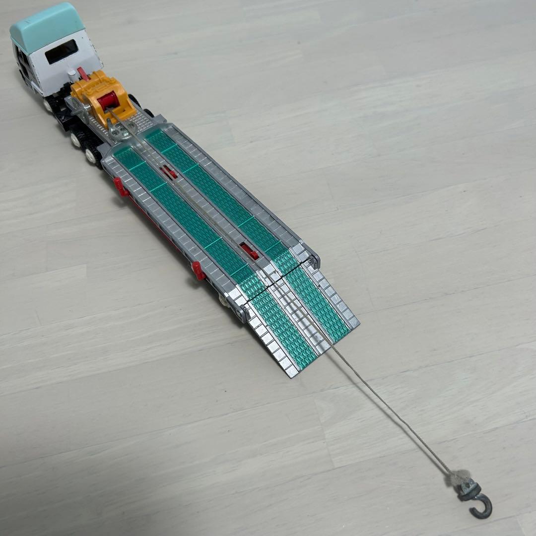 ダイヤペット いすゞトレーラートラック