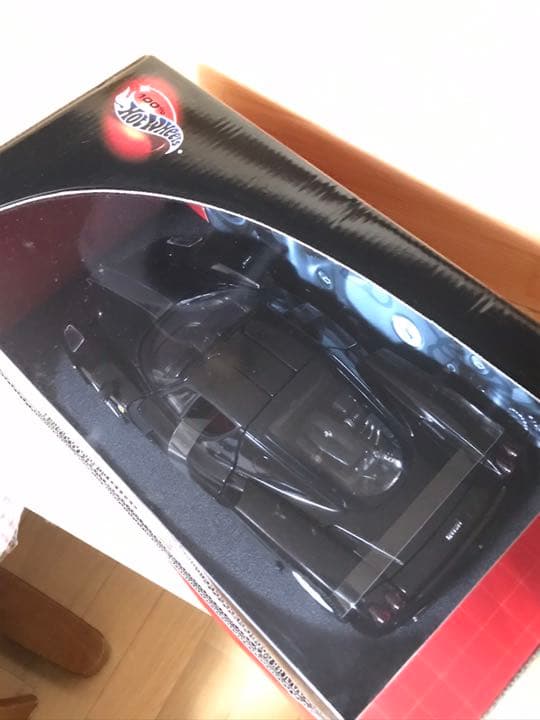 FERRARI ENZO 1/18 HOT WHEELS フェラーリ　ブラック