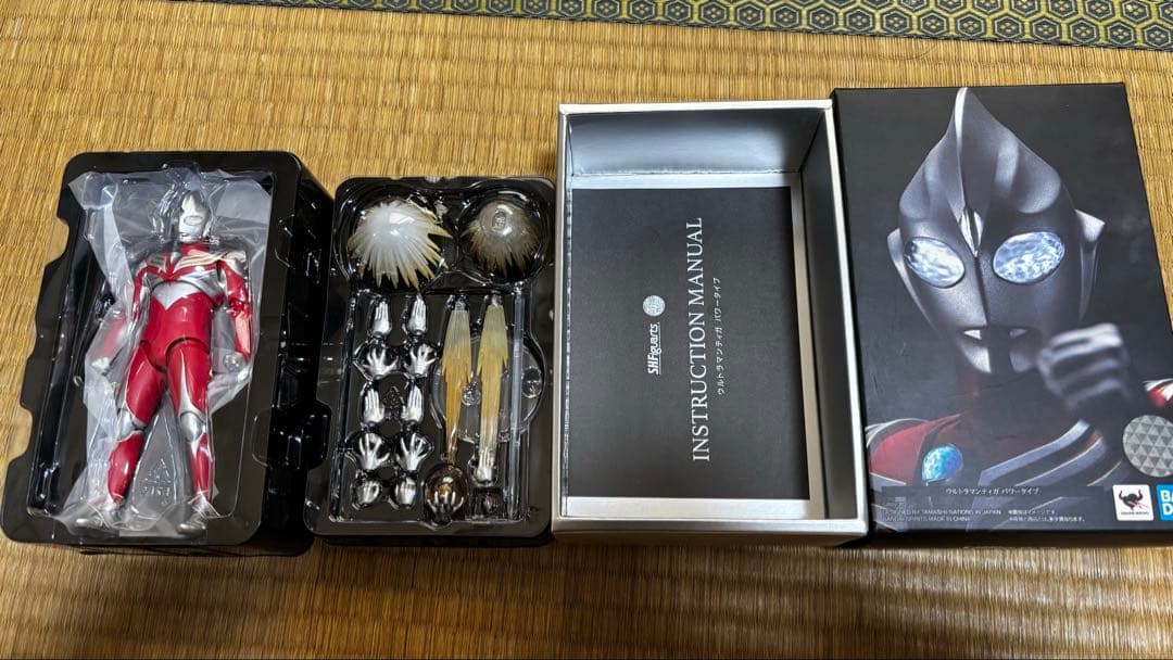 \"値下げ大歓迎\" S.H.Figuarts 真骨頂ウルトラマン 8点セット