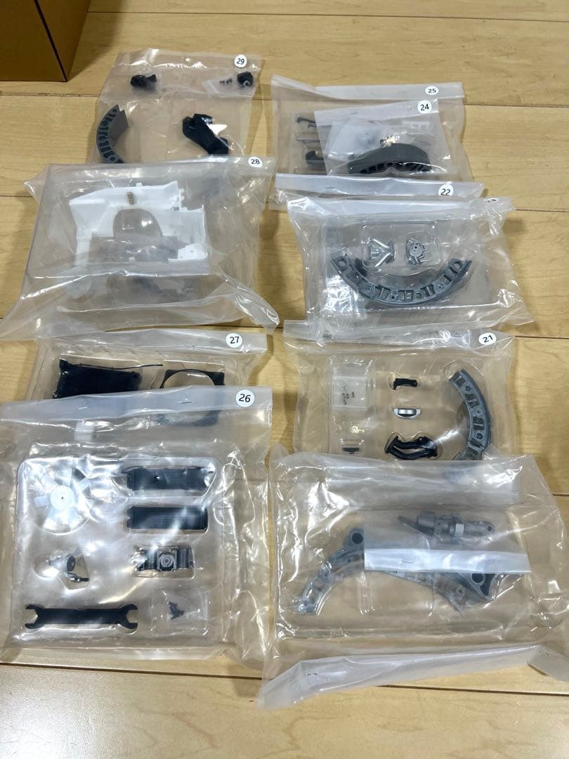 【フルセット・未組み立て】デアゴスティーニ 1/8 マツダ・コスモスポーツ