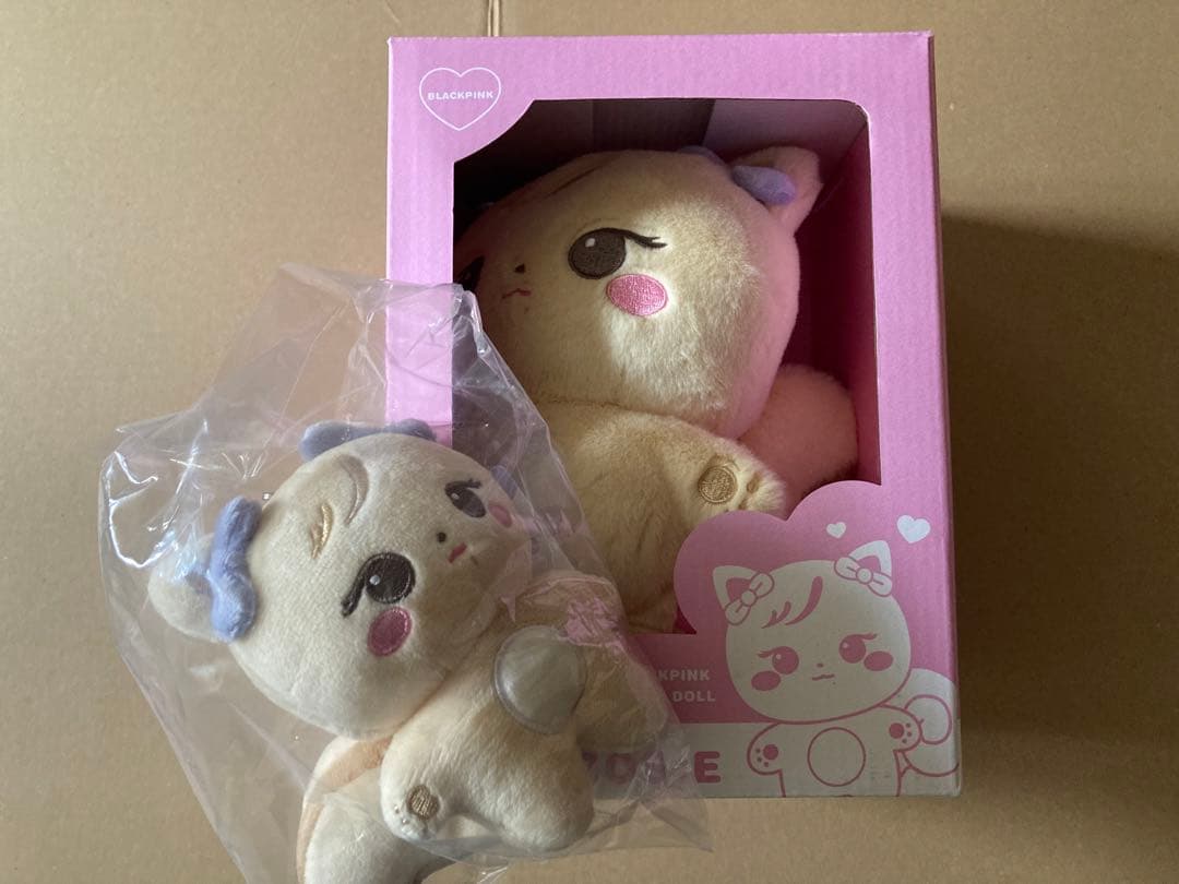 BLACKPINK CHARACTER ぬいぐるみ キーリング ROSIE ロゼ BLACKPINK