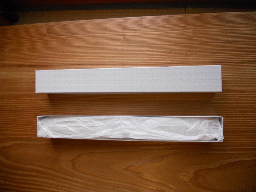 掛け軸 永縄雅光 菜の花に雲雀 絹本 希少 軸装 茶道具 掛軸 美品 です。